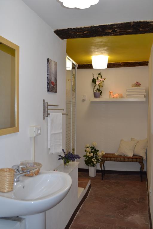 Appartement Studio In Centre à Lucques Extérieur photo