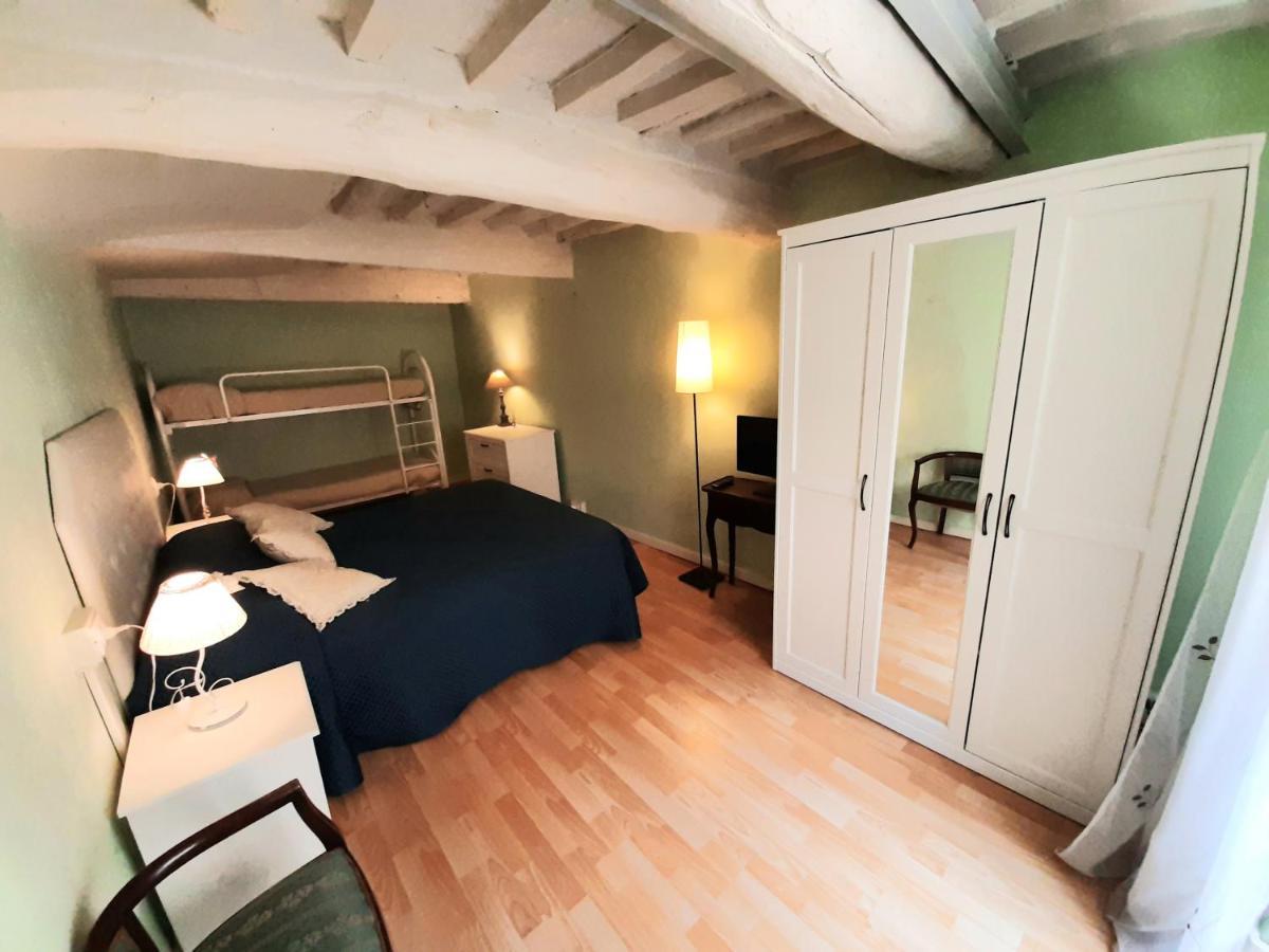 Appartement Studio In Centre à Lucques Extérieur photo